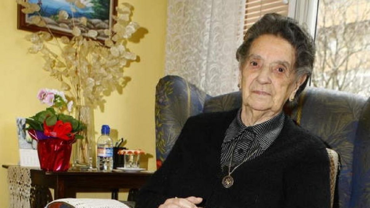 Carmen Gómez González, la persona con más edad de la Comunidad.-EL MUNDO