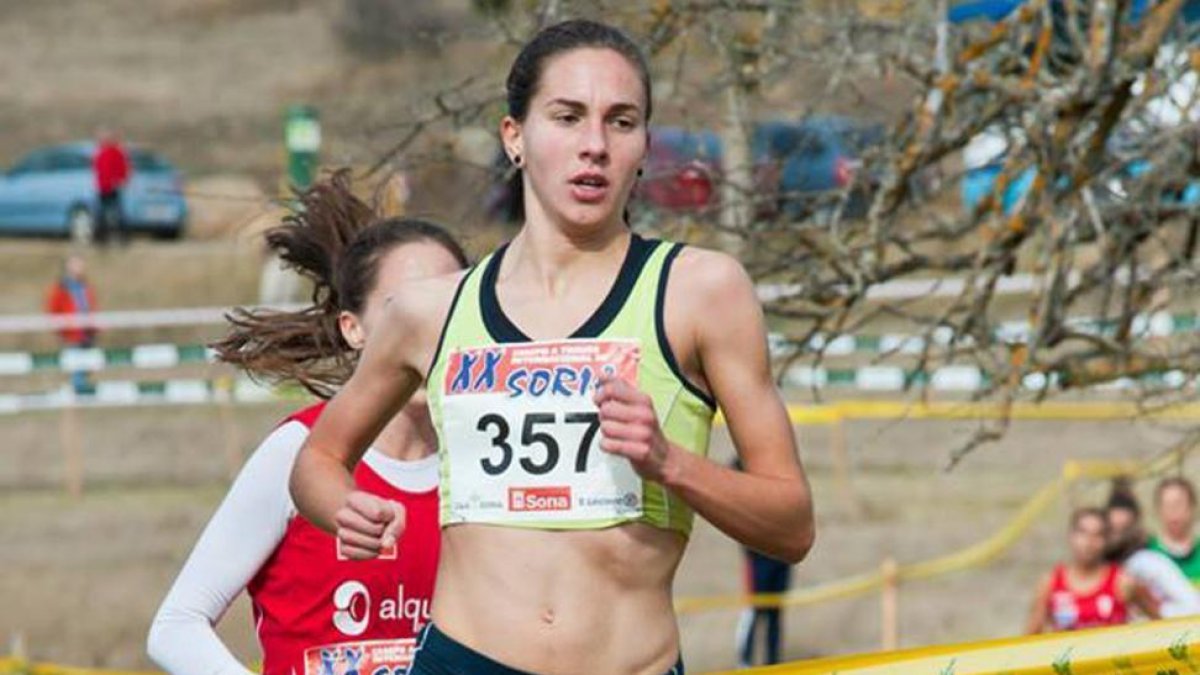 La soriana Yolanda Martín Ramos en plena carrera.-