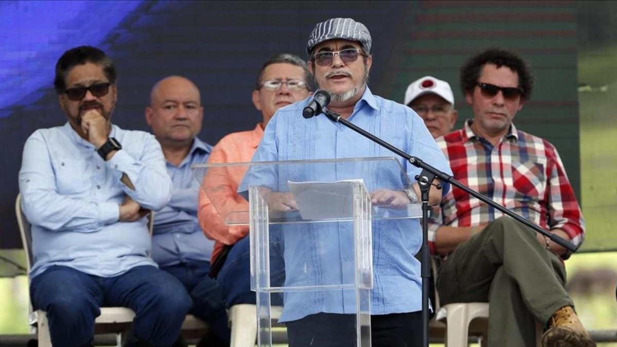 El líder de las FARC, Rodrigo Londoño, alias Timochenko, durante un acto el pasado 2 de julio en Buenavista, Colombia. /-AP / FERNANDO VERGARA