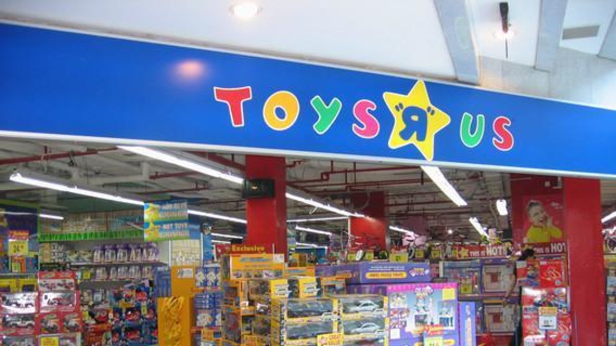 Tienda de Toys R Us.-WIKIPEDIA