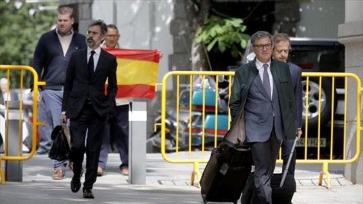 Jordi Pujol Ferrusola acude a declarar a la Audiencia Nacional el pasado martes, antes de ser enviado a prisión.-JOSÉ LUIS ROCA