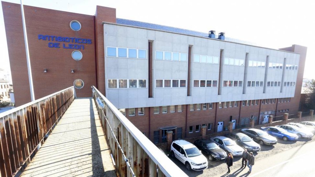 Jornada de puertas abiertas en la fábrica Antibióticos de León-Ical