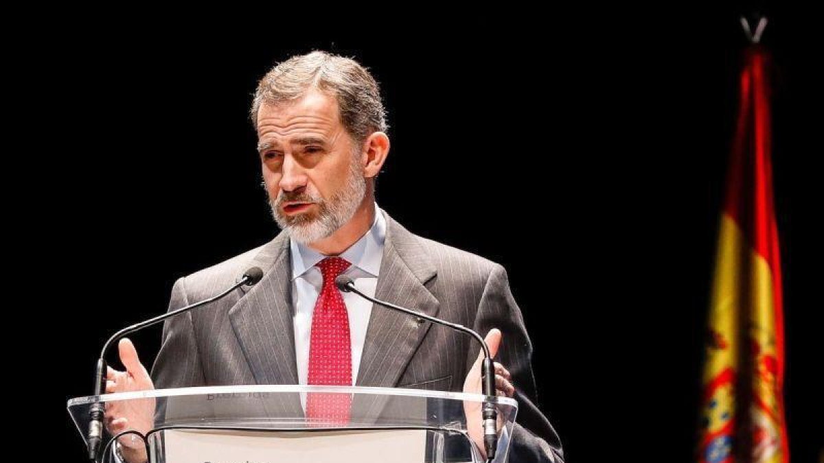 El rey Felipe VI, el pasado 12 de febrero, en Madrid.-EL PERIÓDICO (EFE / EMILIO NARANJO)