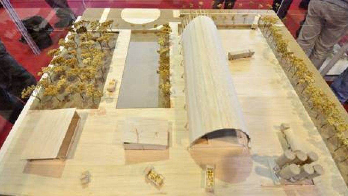 Maqueta de las futuras instalaciones de Resinas Naturales.-ÁLVARO MARTÍNEZ