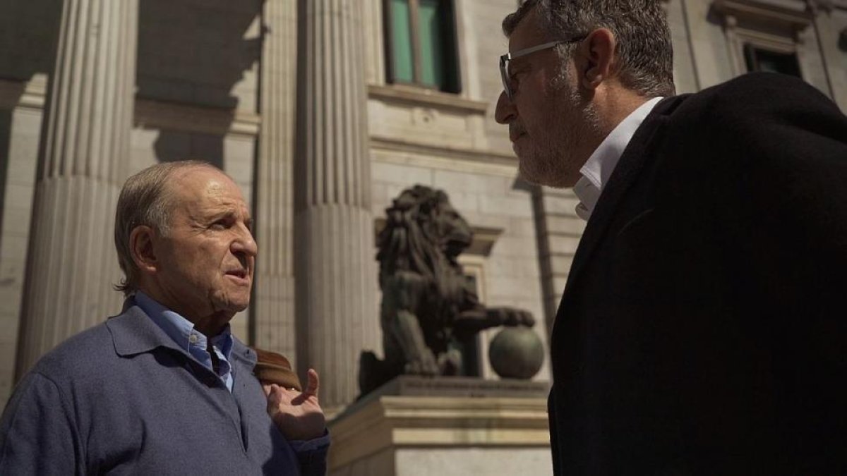José María García y Lluís Canut, ante al Congreso de los Diputados.-TVC