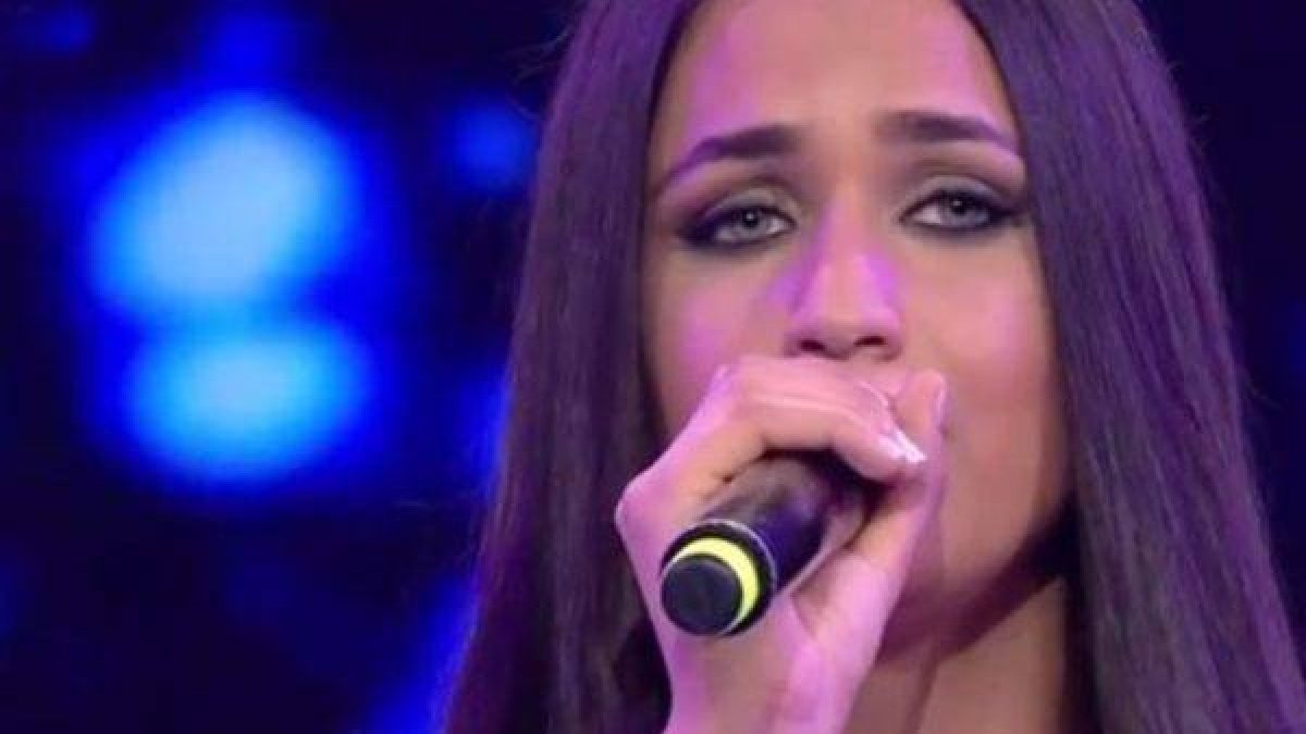 Mutlu Kaya, de 19 años, durante su actuación en Sesi Cok Guzel.-Foto: FOX / YOUTUBE