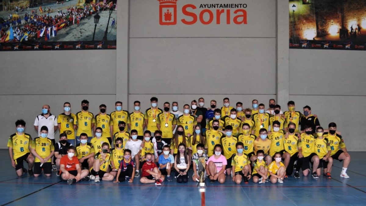 Las categorías inferiores del balonmano soriano ya están en marcha. HDS