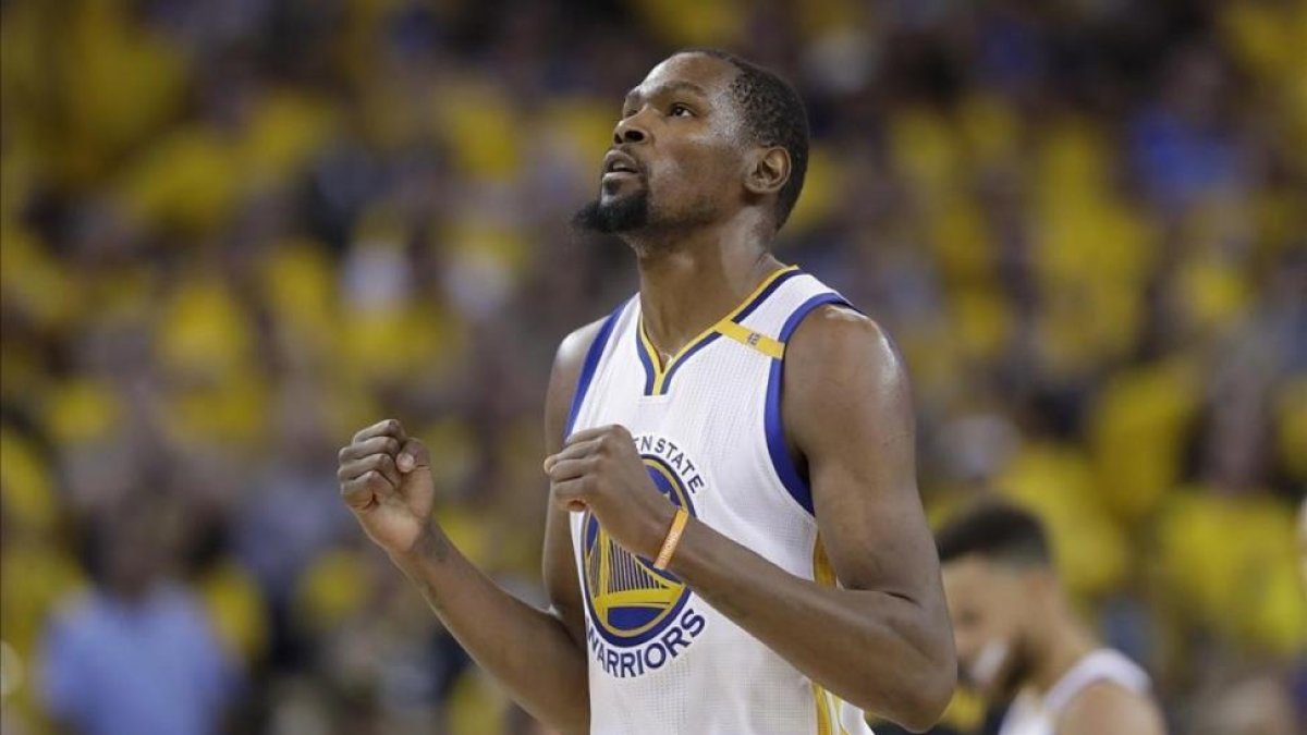 Kevin Durant, en un partido de esta temporada con los Warriors-MARCIO JOSÉ SÁNCHEZ / AP
