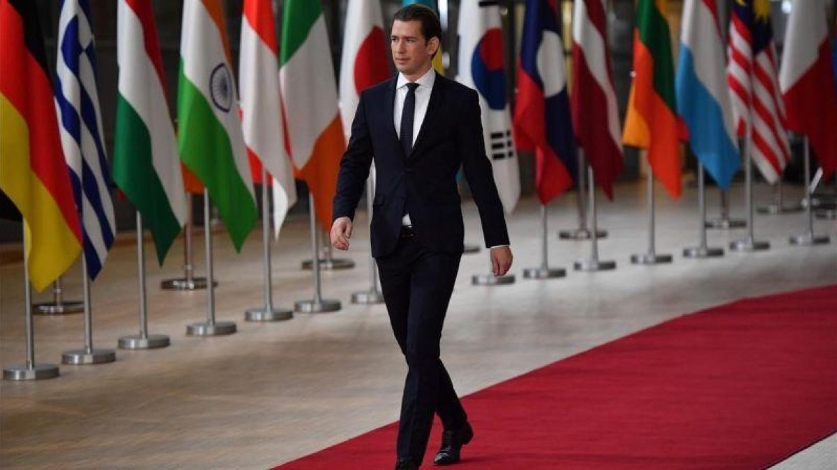 El canciller austriaco, Sebastian Kurz, el pasado 19 de octubre en la cumbre Europa-Asia celebrada en Bruselas.-AFP / BEN STANSALL