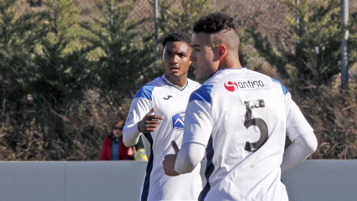 Edipo fue titular en el once del Almazán. HDS