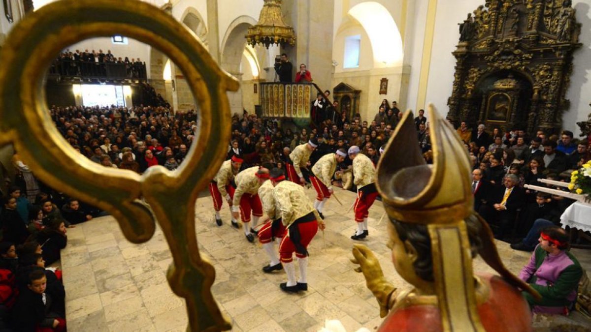 Paloteo en San Leonardo-ÁLVARO MARTÍNEZ