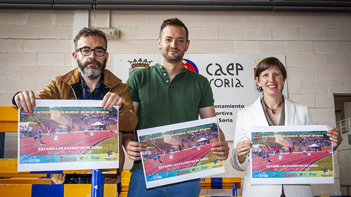 Ramón Martínez, Manuel Salvador y Edurne Orte, ayer. M. Tejedor
