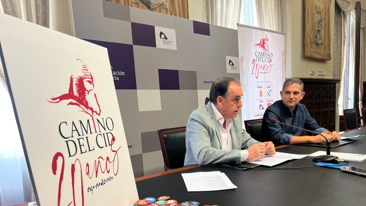 Benito Serrano y Alberto Luque, en la presentación de la nueva campaña del Consorcio del Cid. HDS