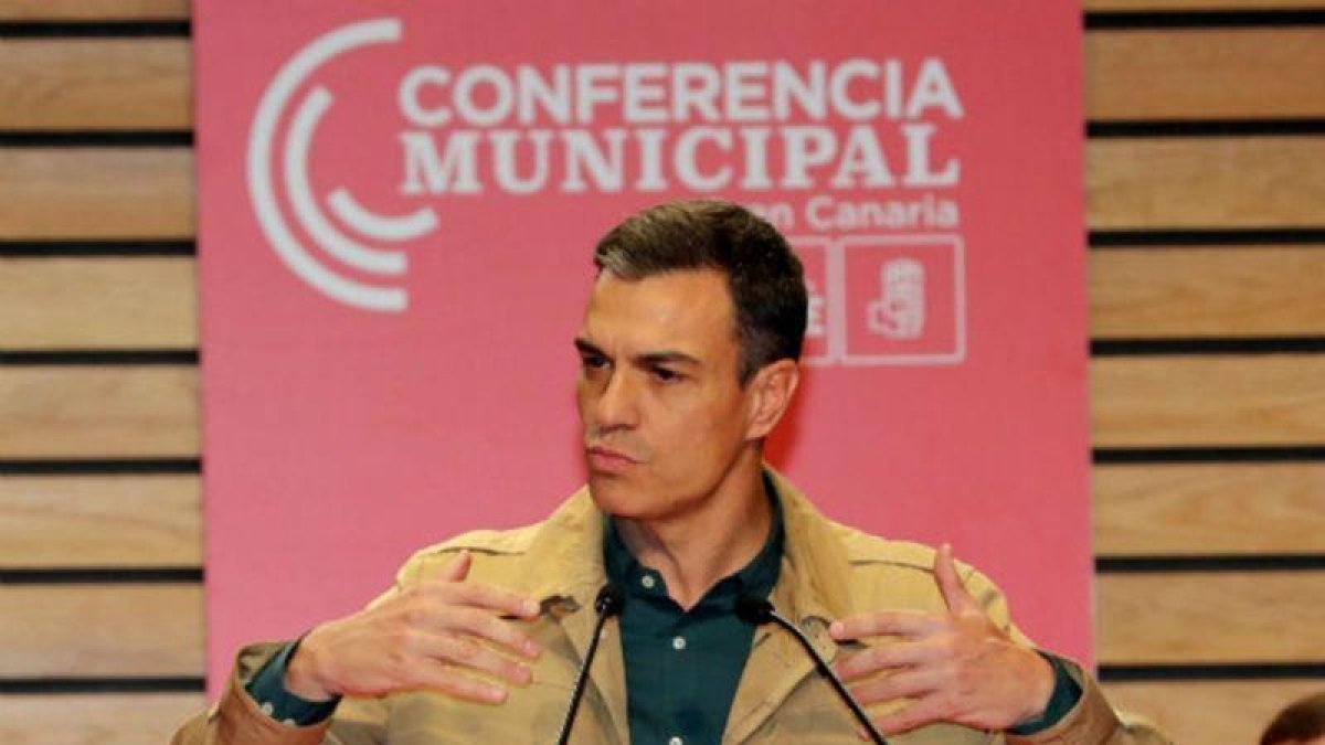 Pedro Sánchez, en Las Palmas.-EFE / ELVIRA URQUIJO