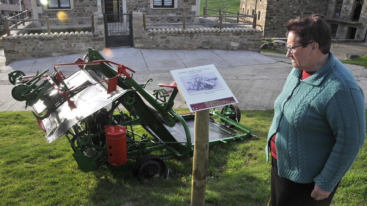 Museo de Maquinaria Agrícola en Gallinero-V. GUISANDE
