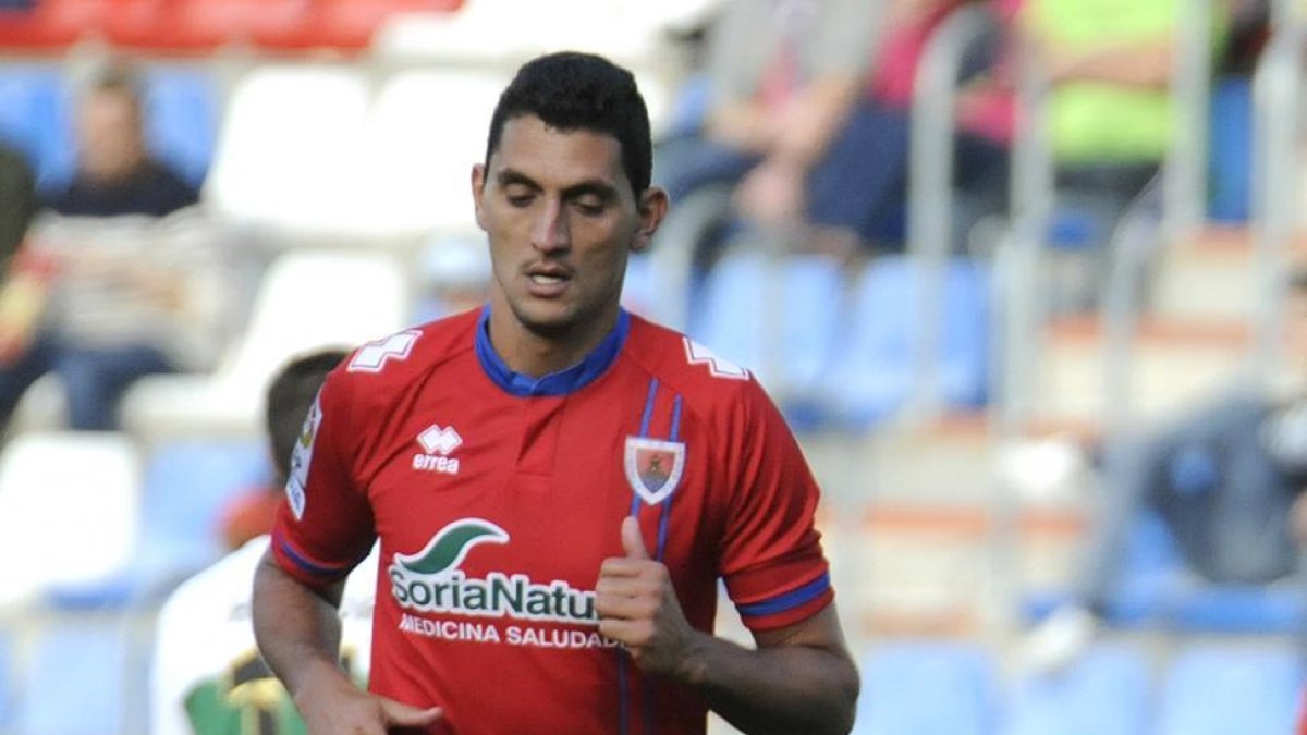 Juanma, el cuarto jugador rojillo con más minutos este curso, es duda para el partido ante el Leganés.-Diego Mayor