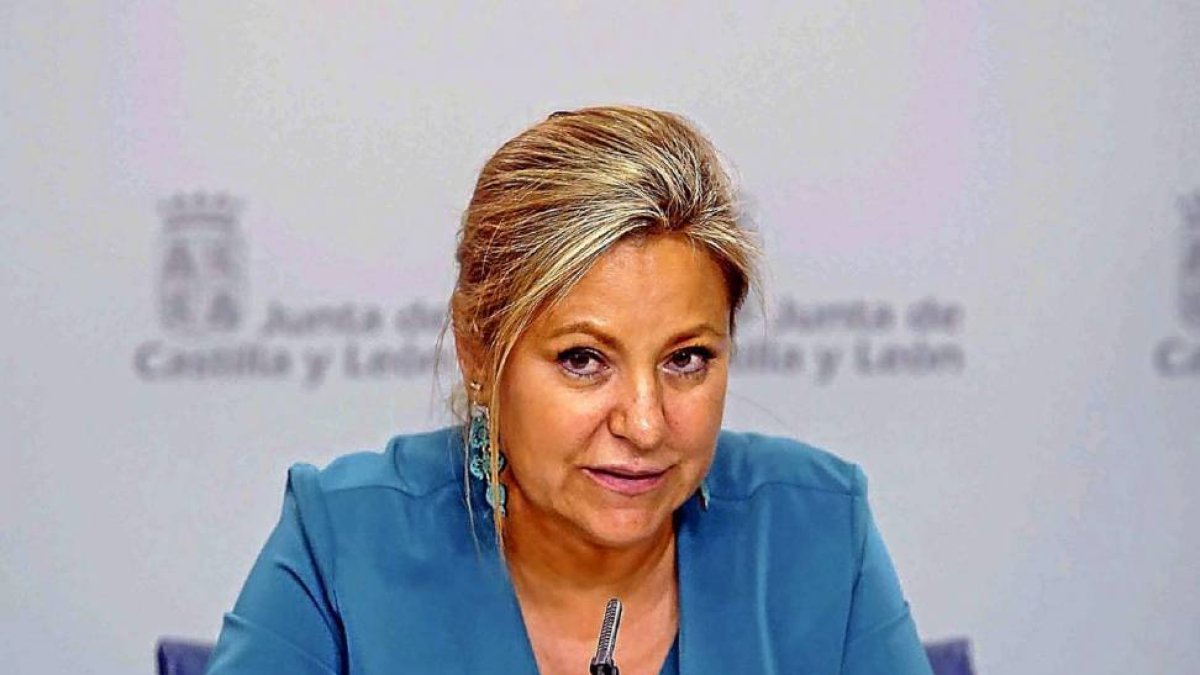 Rosa Valdeón en su primera rueda de prensa del Consejo de Gobierno.-Ical