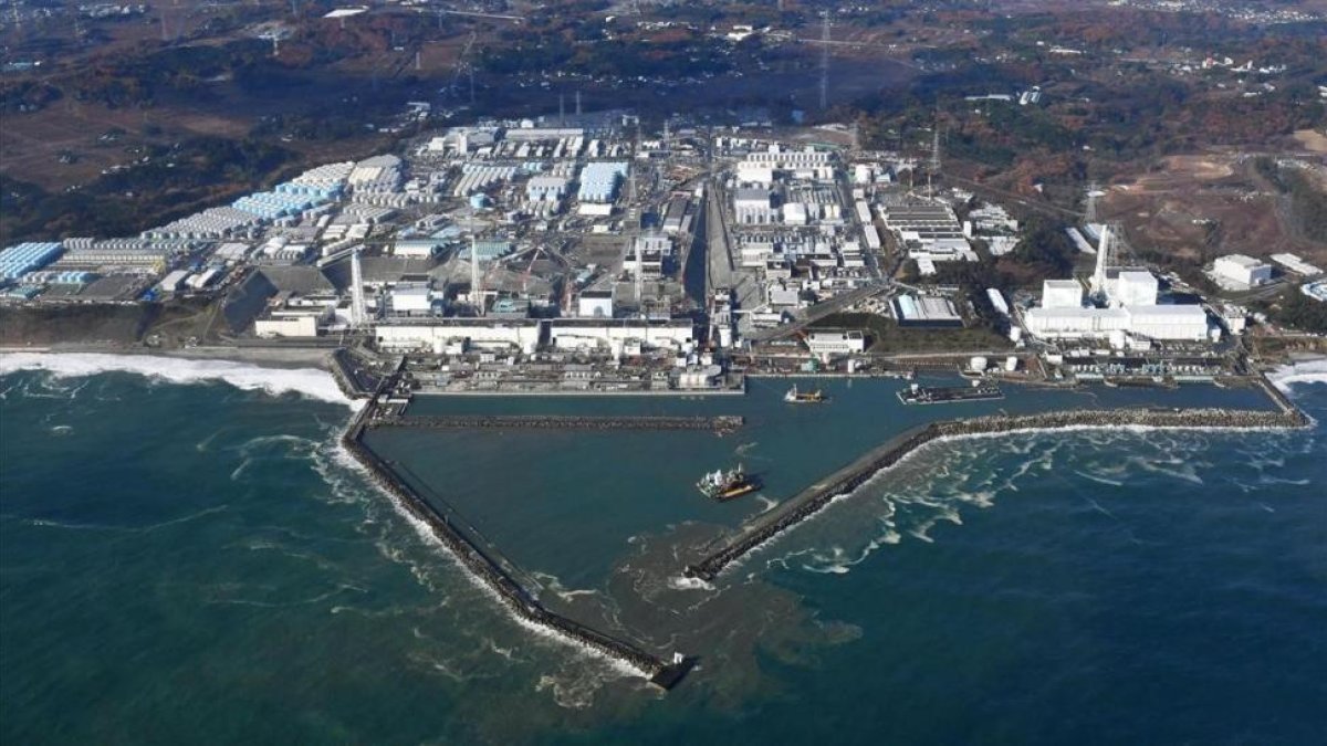 Vista aérea de la central de Fukushima, en una imagen de archivo, del 22 de noviembre del 2016-AP / KYODO NEWS