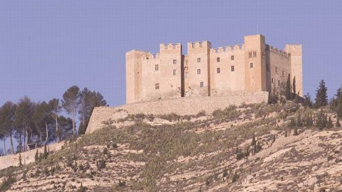 Castillo de Mequinenza.-REDARAGÓN