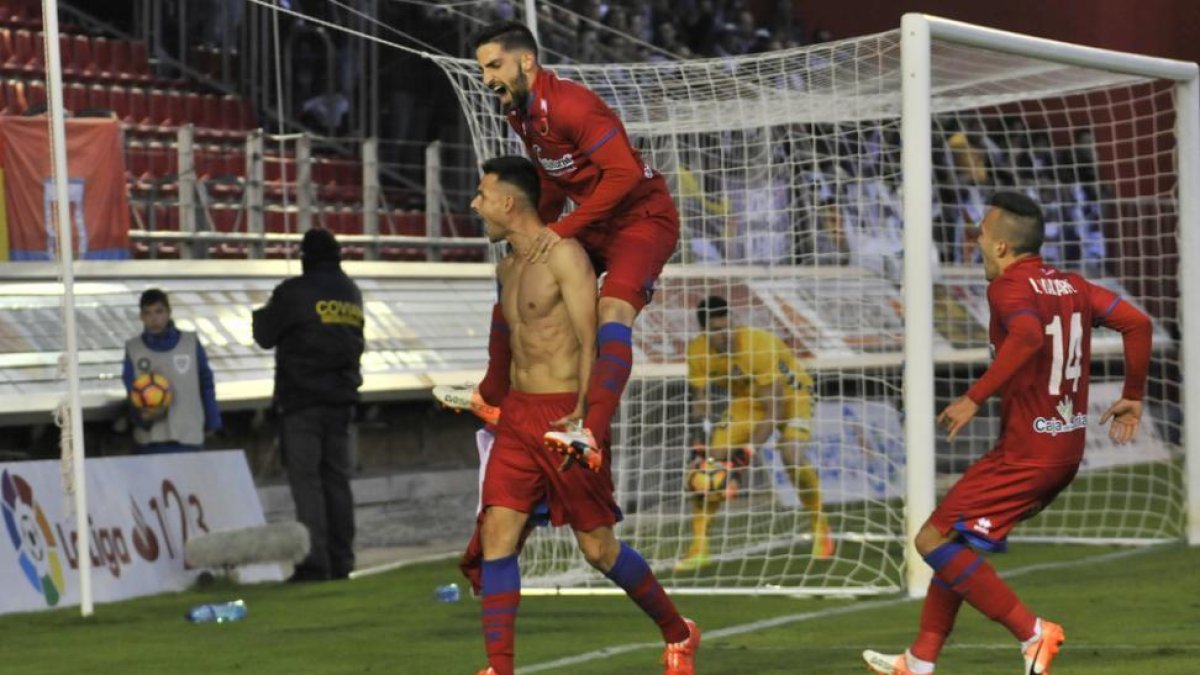 El Numancia volvía a ganar dos meses después con un gol de Del Moral-María Ferrer