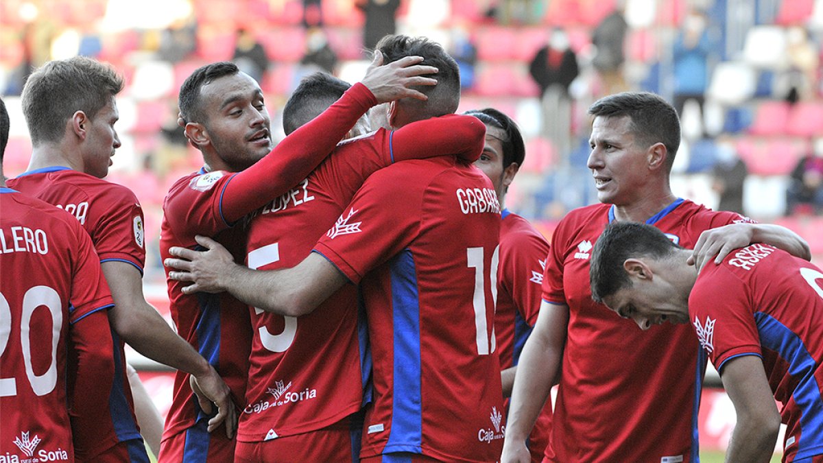 El Numancia quiere celebrar hoy una victoria ante el colista Sporting B. VALENTÍN GUISANDE