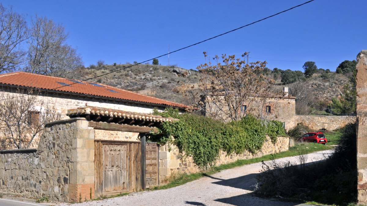 Camino hacia el monte de las Ánimas, donde se ubicará el cementerio templario. Valentín Guisande