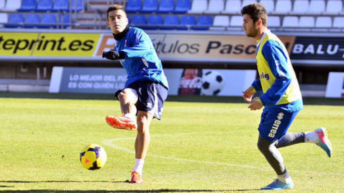 El centrocampista del Numancia, Marc Pedraza. / ÁLVARO MARTÍNEZ-