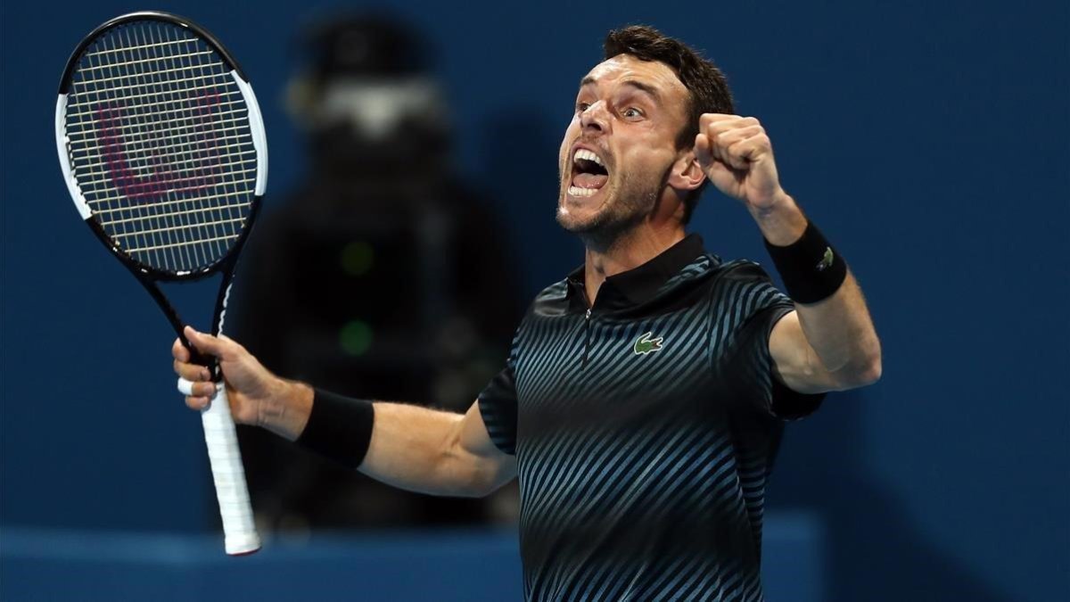 Roberto Bautista, exultante tras derrotar a Djokovic-AFP