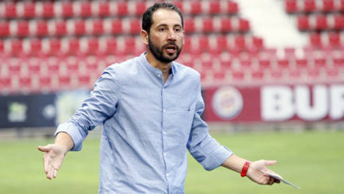 Pablo Machín en un encuentro al frente del Girona. / Diario de Girona-