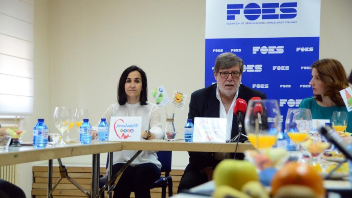 La presentación oficial de la iniciativa ayer en la sede de FOES.-Álvaro Martínez