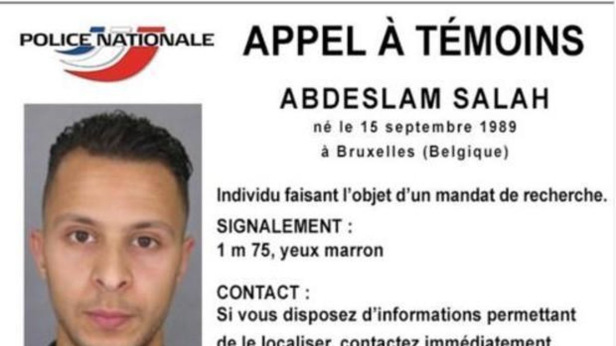 Las autoridades francesas han alertado a España de que Salah Abdesalam, uno de los terroristas buscados por los atentados de París, puede haber huído a territorio español.  La policía francesa cree que Salah colaboró aportando apoyo logístico a los terror-