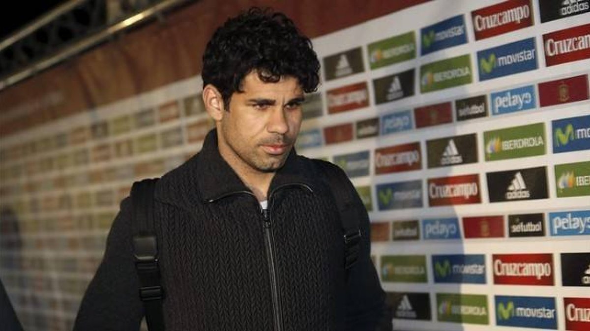 Diego Costa, a su llegada a la concentración de la selección española.-Foto: EFE / KIKO HUESCA