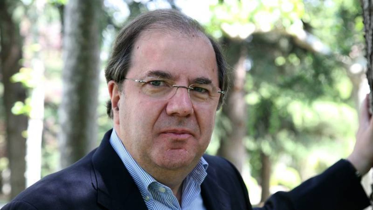 El presidente de la Junta de Castilla y León, Juan Vicente Herrera. / ICAL-