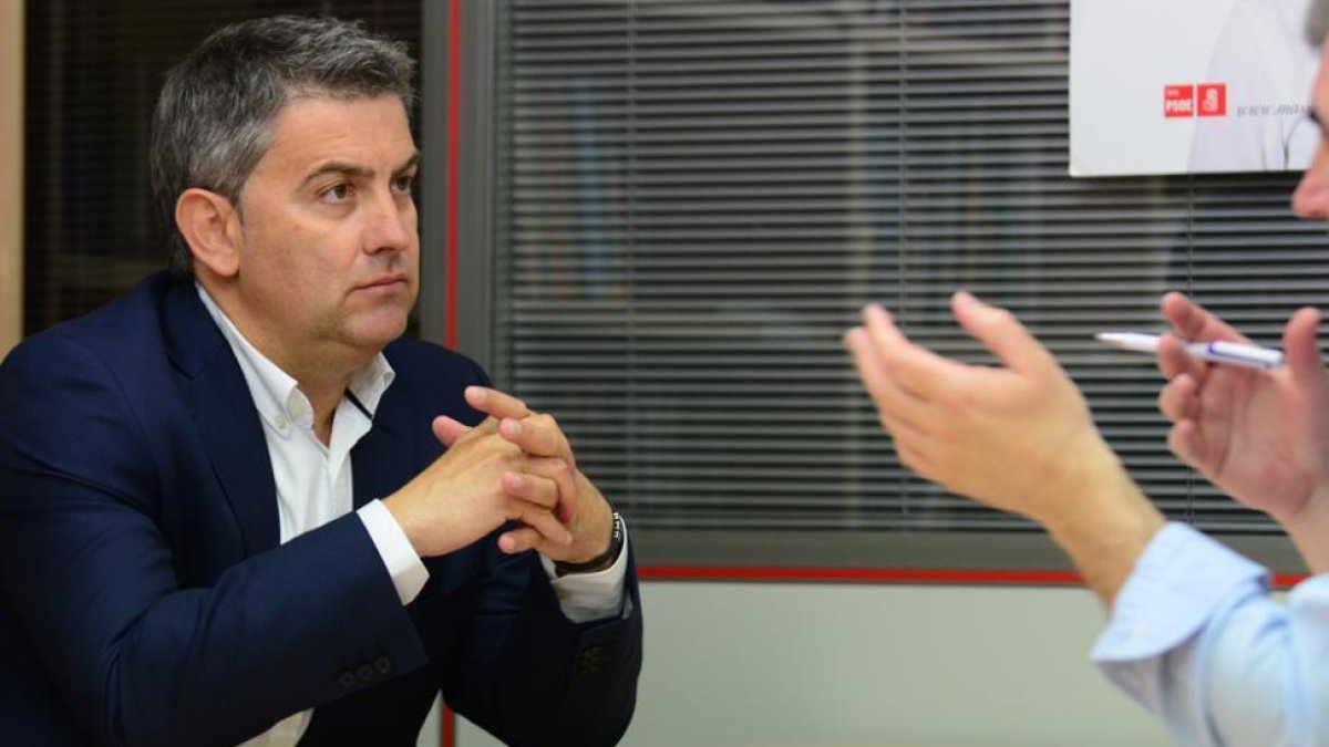 Javier Antón durante la entrevista.-A.M.