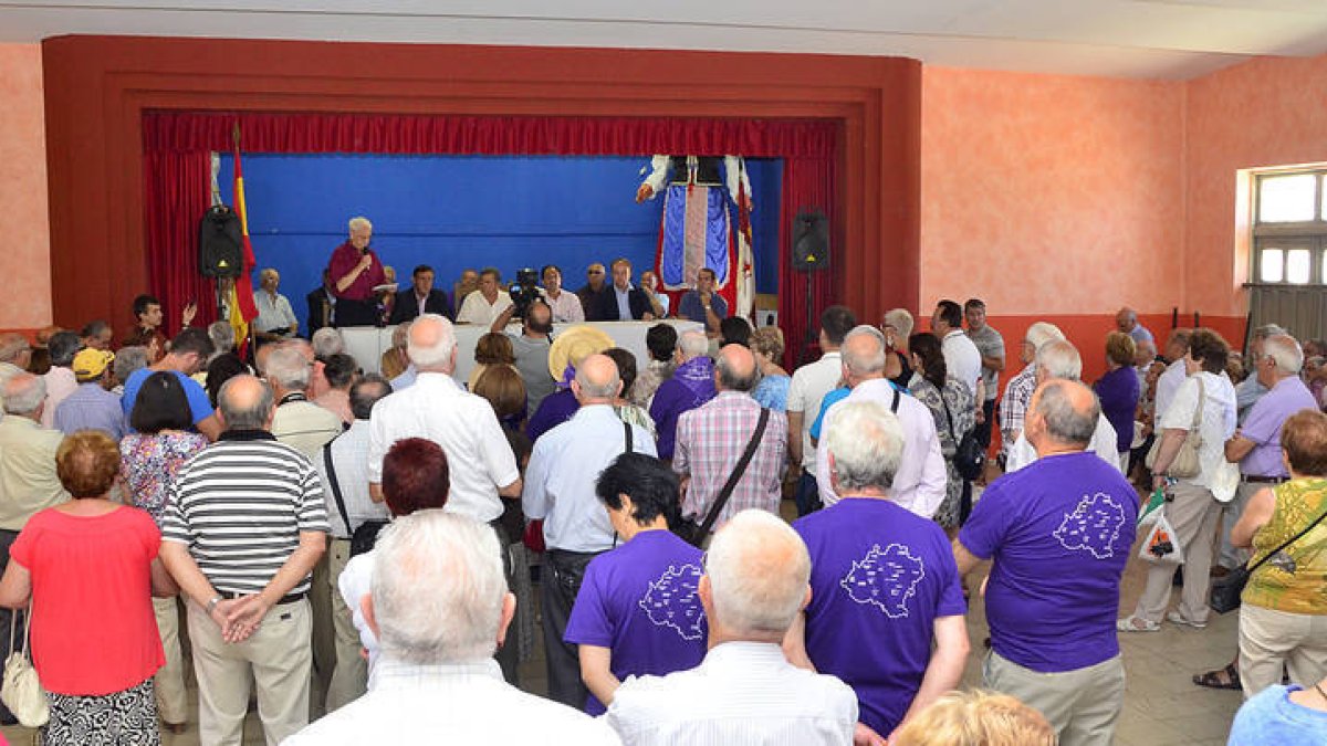 Público, ayer, en el acto. DIEGO MAYOR-