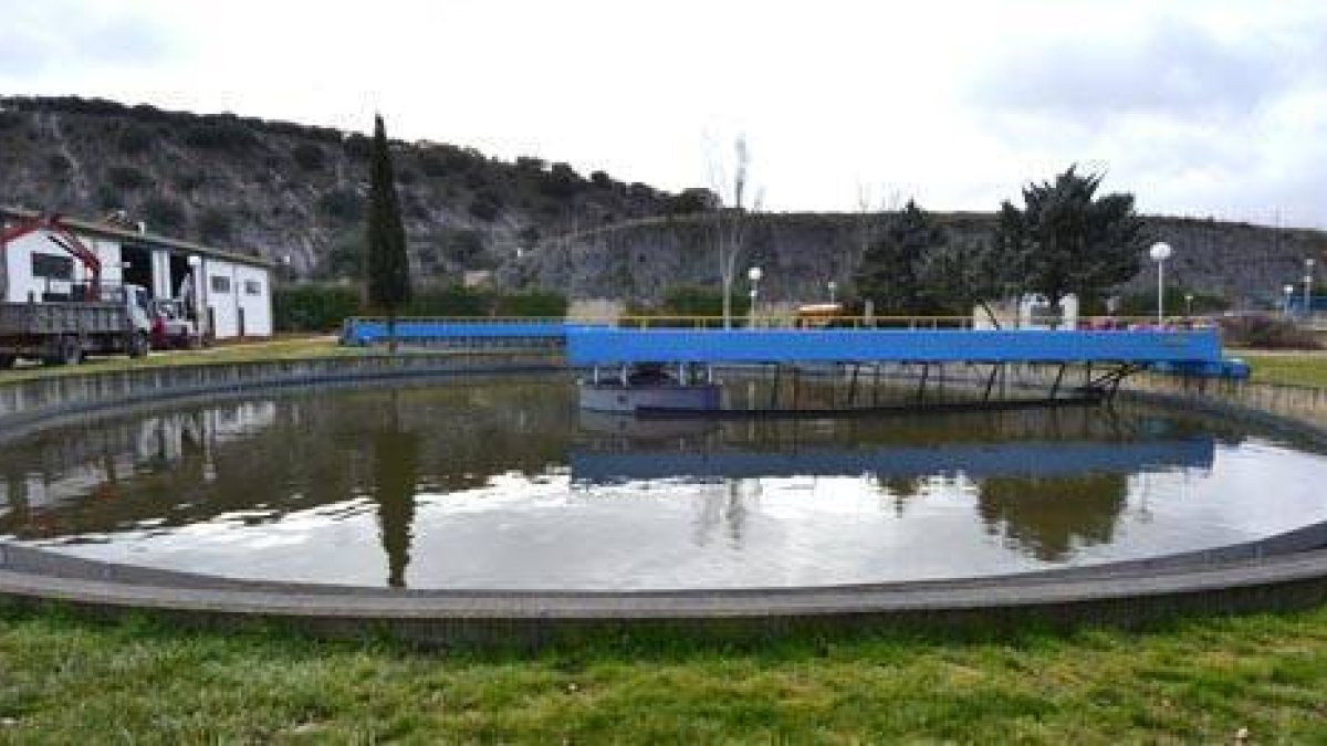 La depuradora de aguas residuales de la capital soriana. / ÁLVARO MARTÍNEZ-