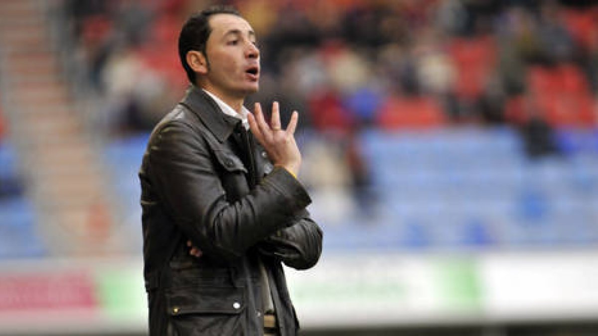 El preparador del equipo soriano, Pablo Machín. / DIEGO MAYOR-