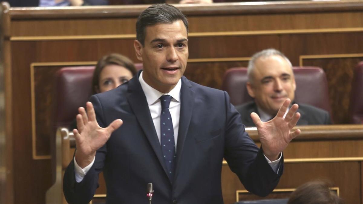 DAVID CASTRO-