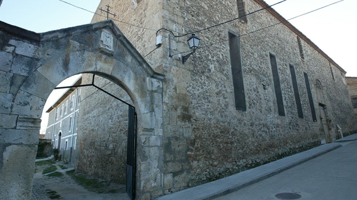 Convento e iglesia de las Madres Concepcionistas en Berlanga.-HDS
