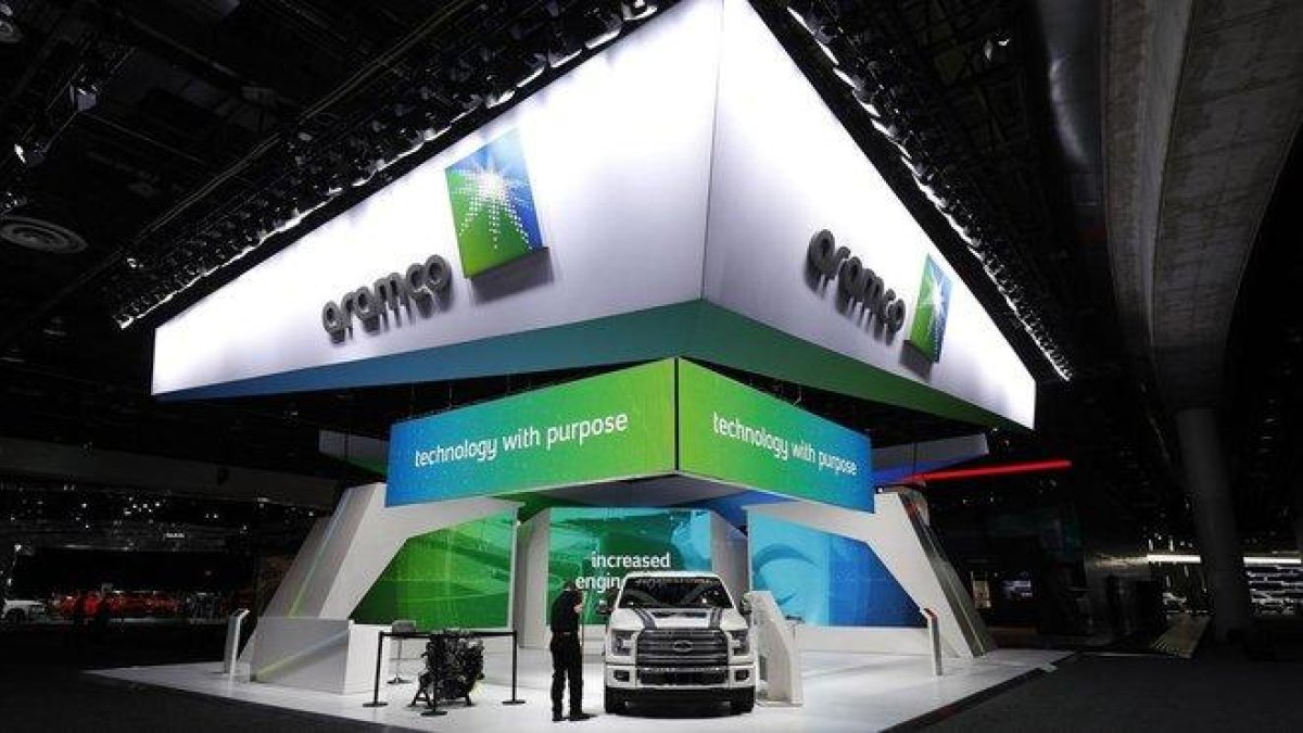 Estand de Aramco en la feria del automovil de Detroit.-