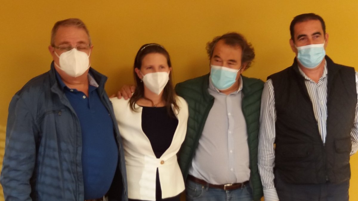 Edurne Orte junto a Gerardo García, Patxi Irigoyen y Domingo de Miguel. R.T.