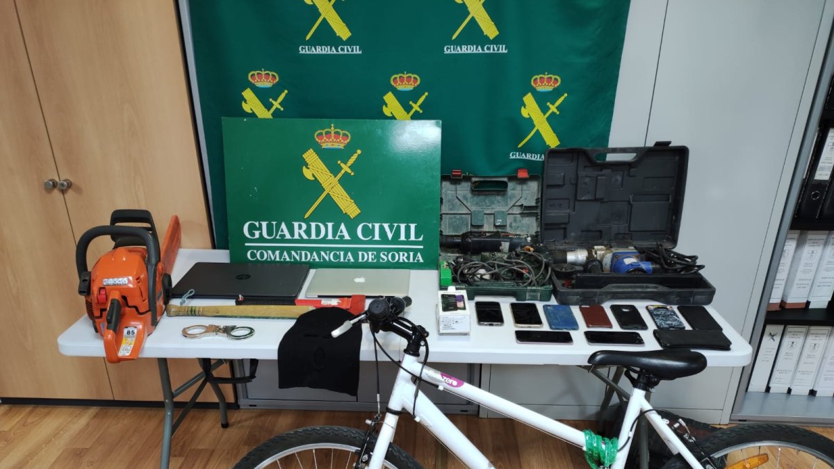 Efectos recuperados por la Guardia Civil.-HDS