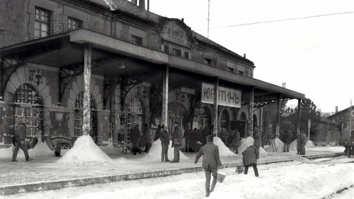 La estación del Cañuelo, uno de los escenarios de Doctor Zhivago.-