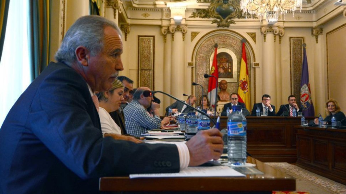 José Antonio de Miguel, en el pasado pleno.-A. M.