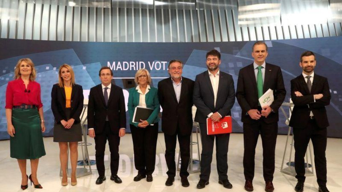 Imagen de los participantes en el debate organizado por Telemadrid con los candidatos a la alcaldía de Madrid.-KIKO HUESCA (EFE)
