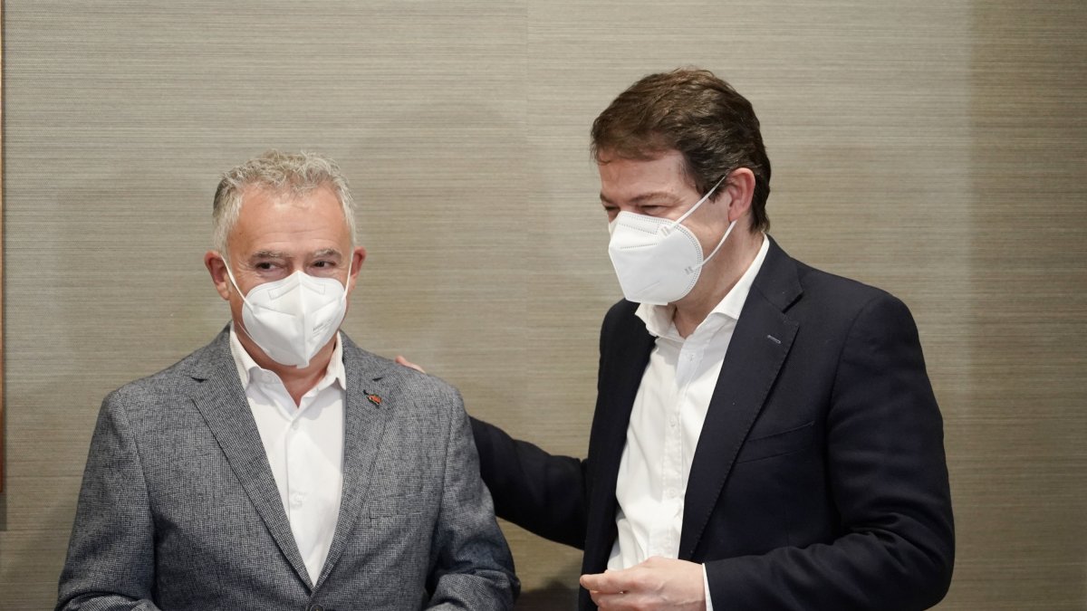 José Ángel Ceña y Alfonso Fernández Mañueco.-ICAL