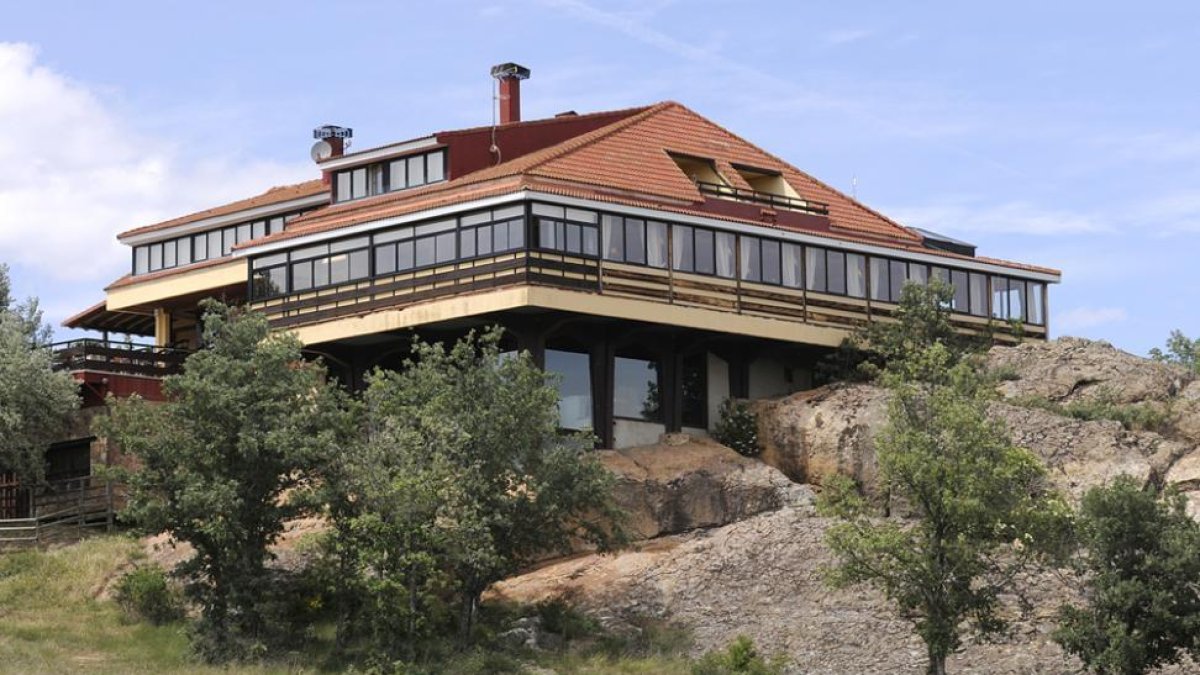 El hotel Valonsadero-Valentín Guisande
