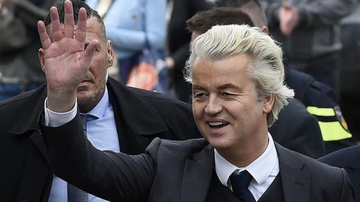 Wilders llega a un mitin en Heerlen.-AFP / JOHN THYS