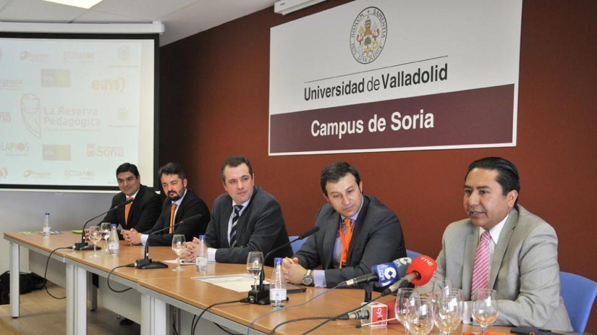 Abellón, Beneit, Bonilla, Guerrero y Herrera en la presentación de la Reserva Educativa.-VALENTÍN GUISANDE