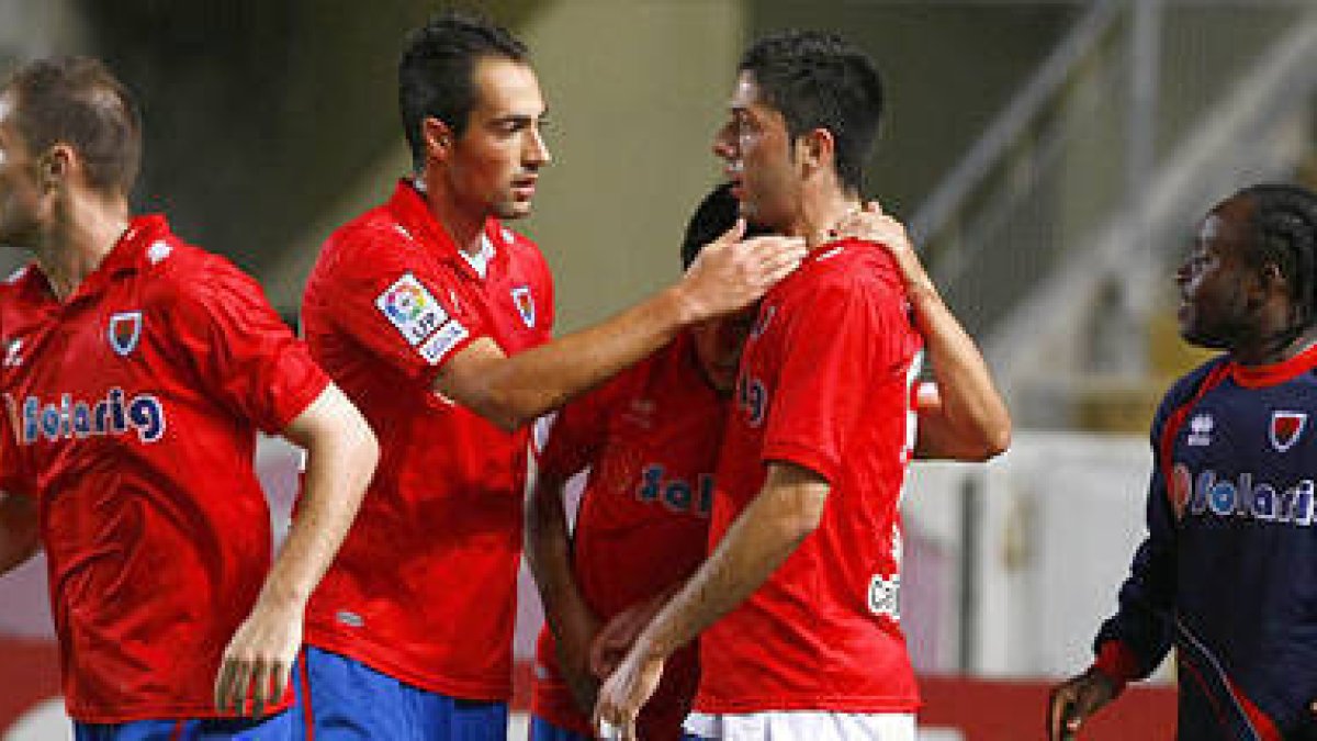 El Numancia acabó el encuentro con nueve jugadores. / ÁREA 11-